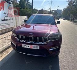 جیپ گراند شیرۆکی